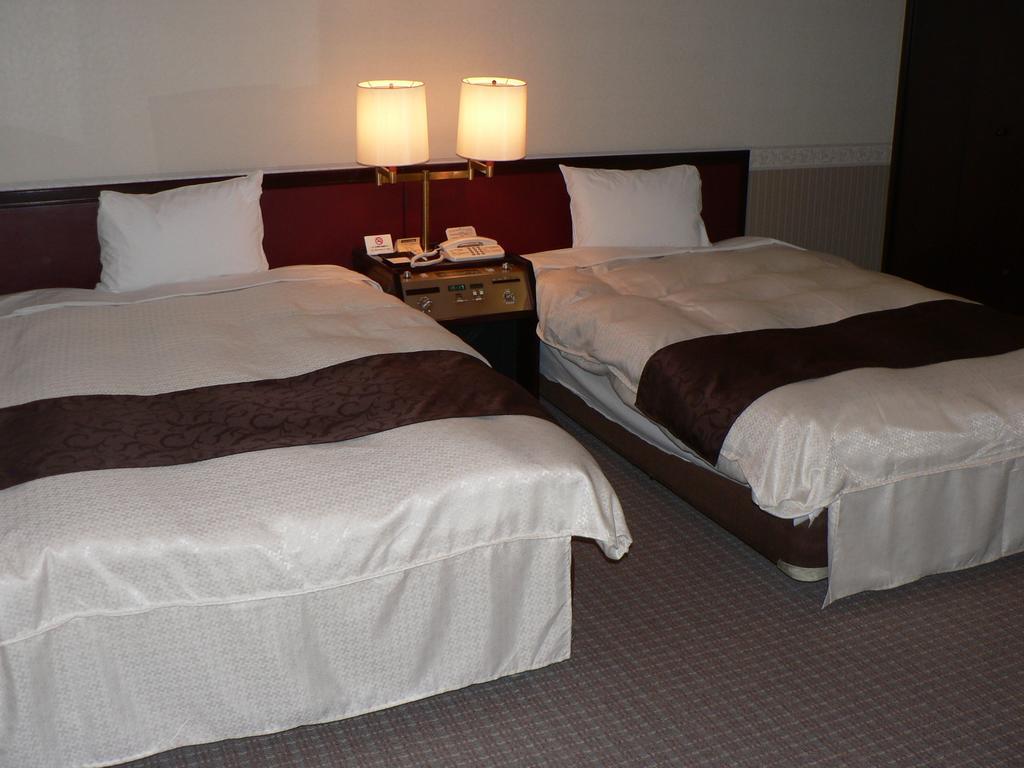 Hotel Kokusai